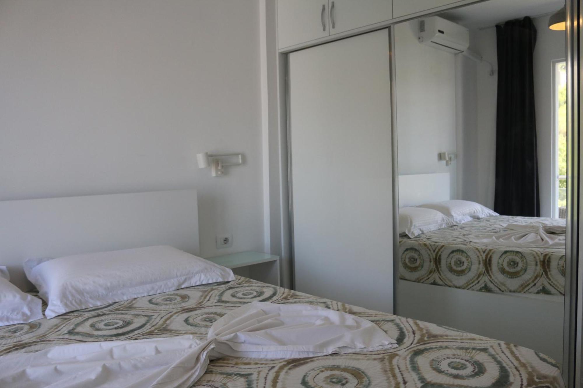 Apartament Infinity Sea View Penthouse Saranda Zewnętrze zdjęcie
